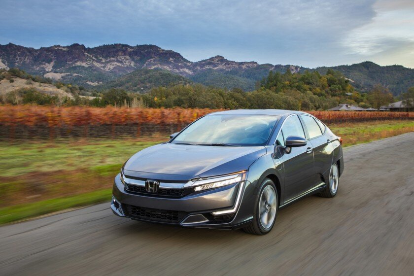 Types of Electric Vehicles: PHEV: Honda Clarity